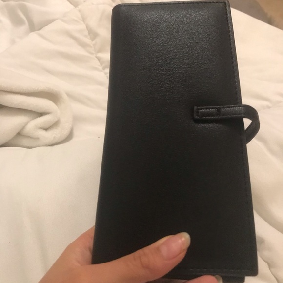 Black mumuso wallet - Picture 5 of 8